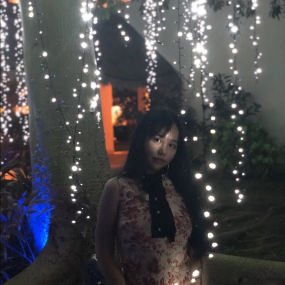 Authentic Gucci Flower print dress - Picture 3 of 11